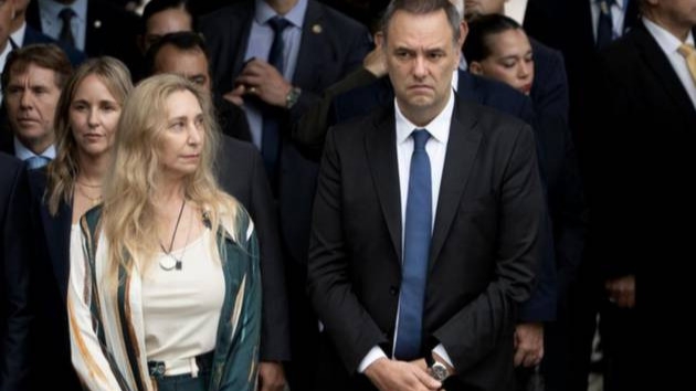 La Justicia investiga entre 15 y 19 viajes de Manuel Adorni como funcionario