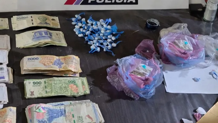Cayeron dos personas vinculadas a la gresca en Desamparados con droga y dinero