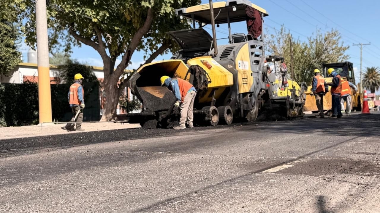 Cómo avanzan los trabajos de repavimentación en avenida Libertador