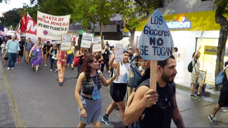 Cuatro puntos, un reclamo: convocan a una movilización por el agua