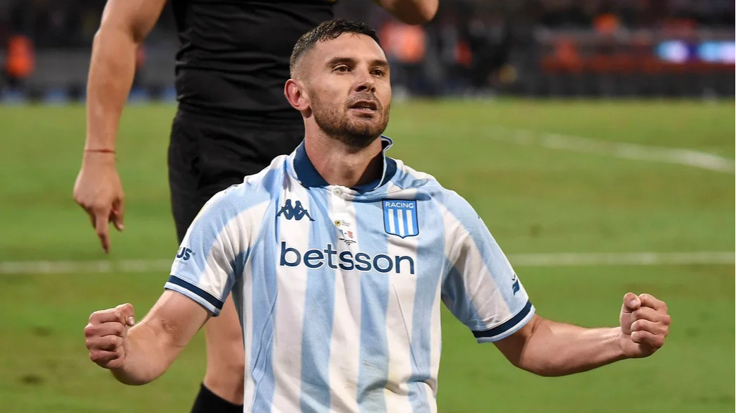 Racing debutó con triunfo 3-1 sobre Independiente Petrolero en Bolivia