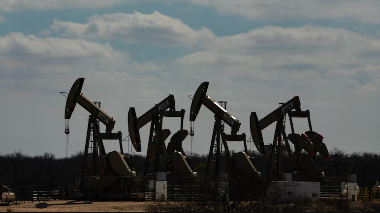 El petróleo baja su precio tras el acuerdo en Ormuz