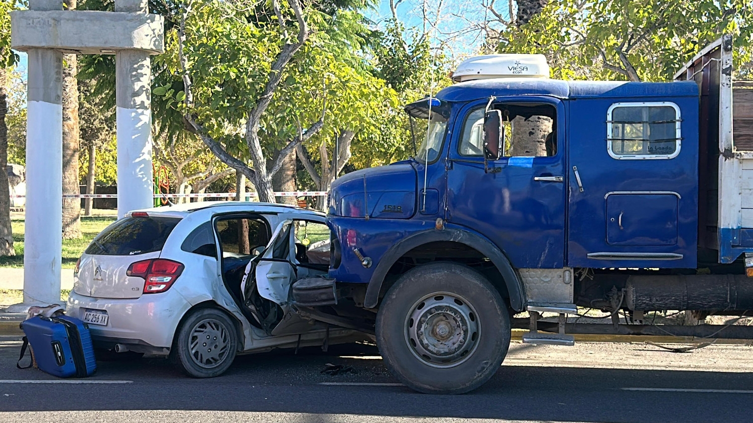 Una mujer murió tras chocar contra un camión en Marquesado