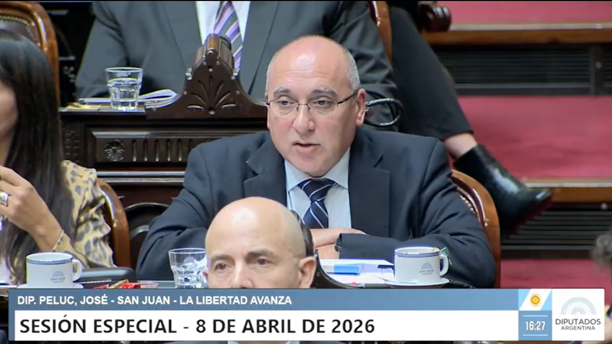 Peluc defendió la reforma: “En San Juan el agua es oro y convive con la minería” 