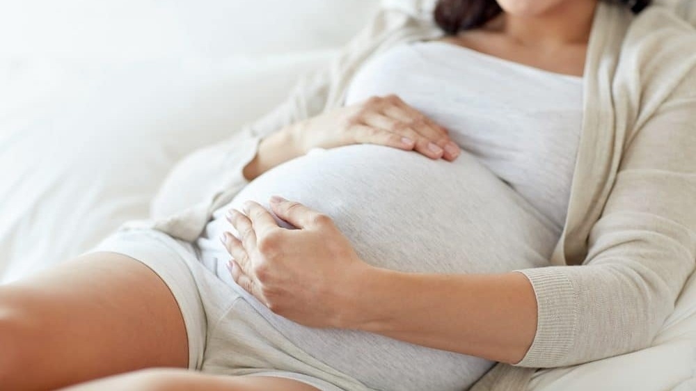 Una famosa, que está de novia con el ex de otra mediática, confirmó su embarazo