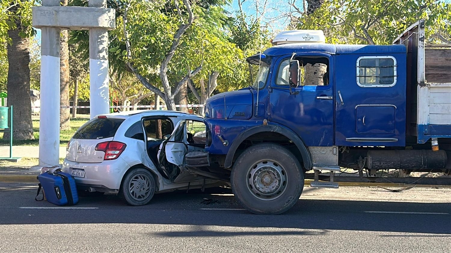 El camionero que cruzó en rojo y mató a una mujer no irá a la cárcel