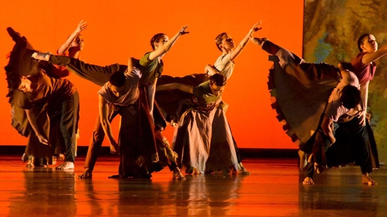 Mujeres Argentinas: identidad y memoria entre la danza y el canto