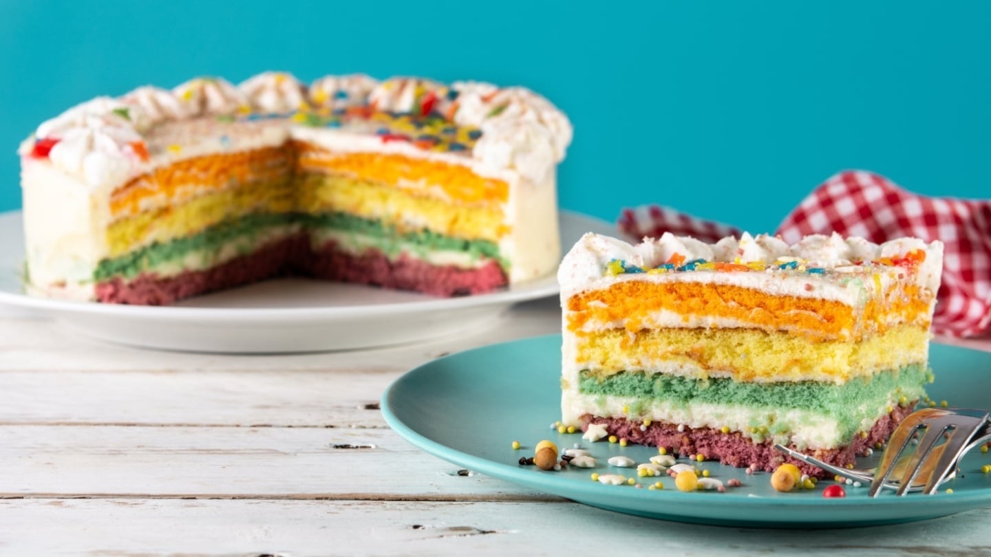Los secretos de Damian Betular para una torta arcoiris perfecta