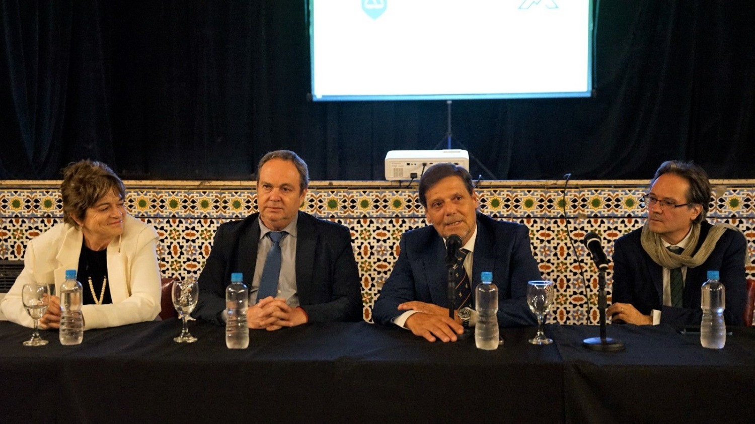 Jueces y fiscales se capacitan para humanizar el castigo a jóvenes que delinquen