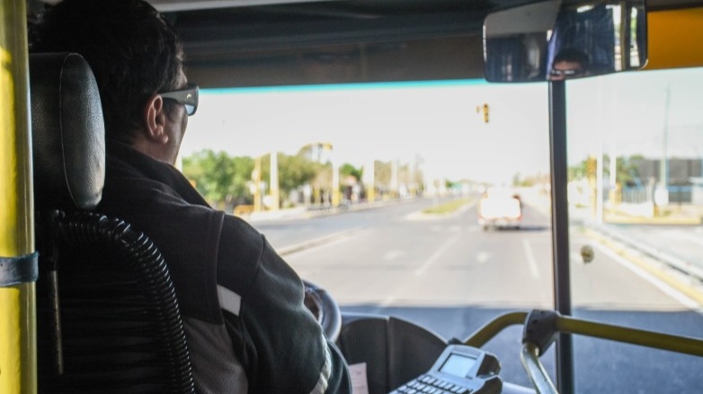 Capacitarán a chóferes de la RedTulum sobre cómo actuar ante situaciones de epilepsia