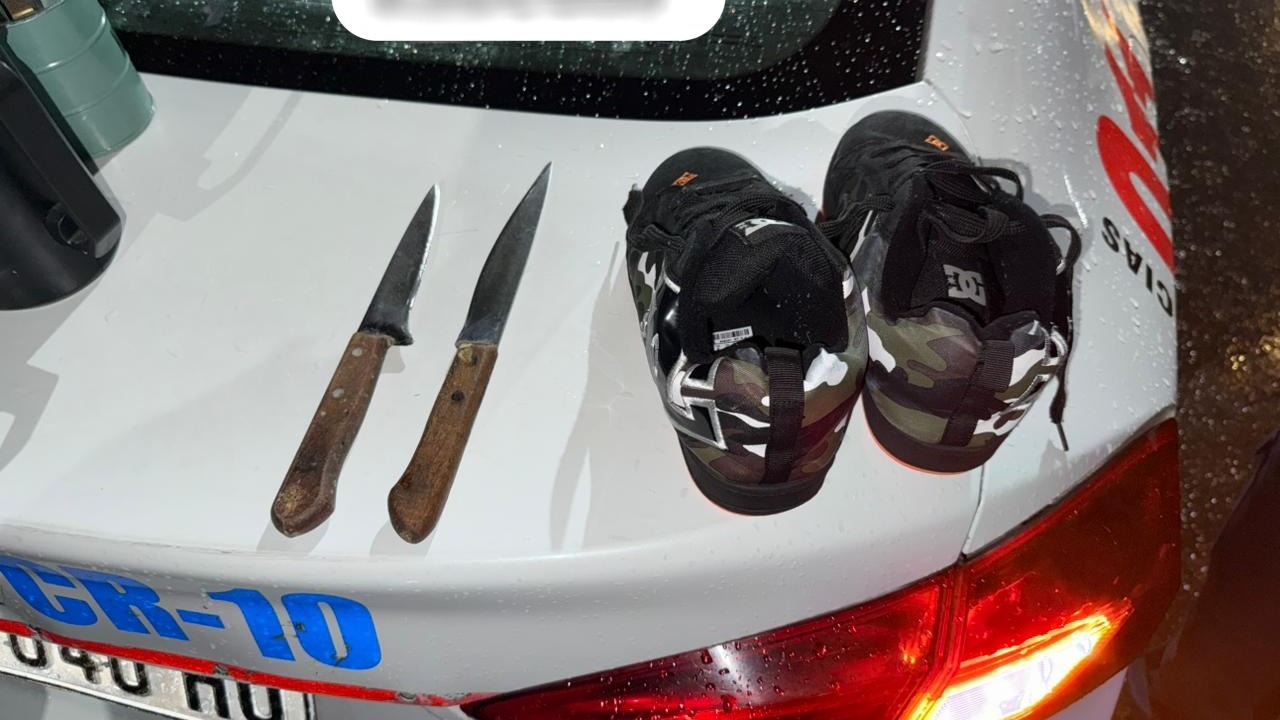 Dos detenidos tras un robo y fuga por los techos