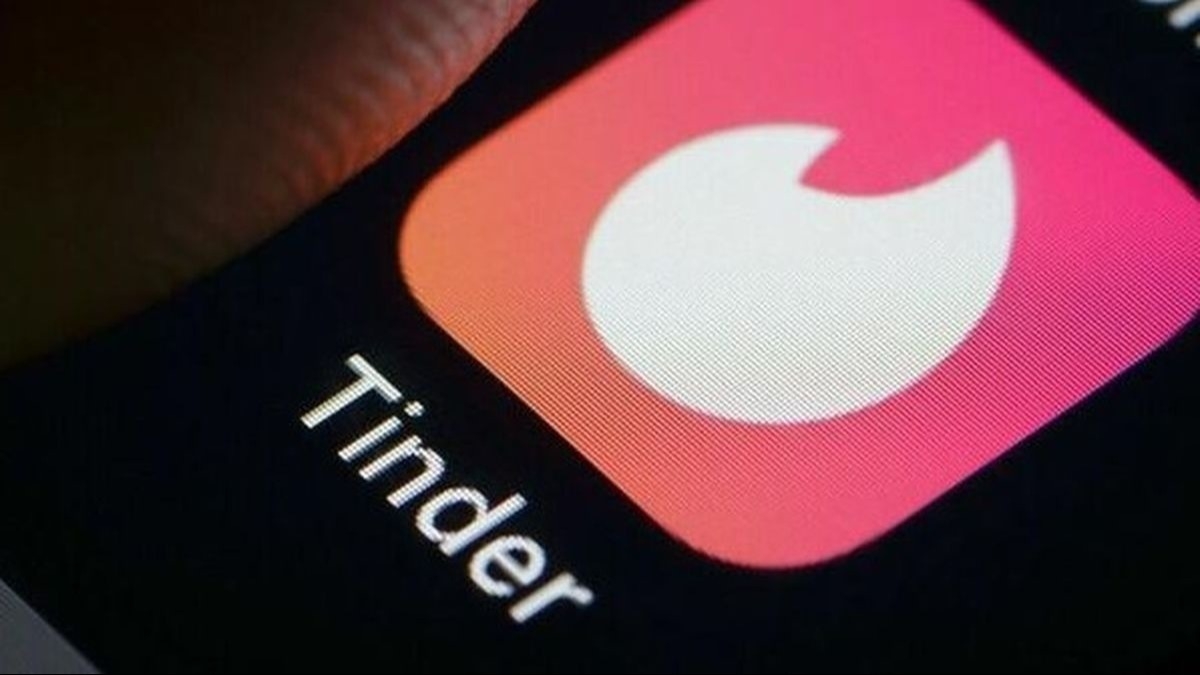 Quién es la famosa que se bajó Tinder y tuvo la peor experiencia de su vida