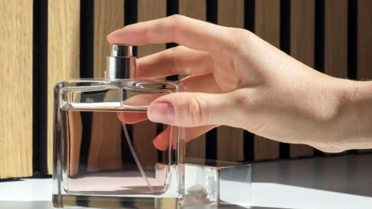 Anmat prohibió un perfume por riesgo para la salud