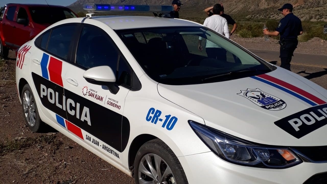 Un menor de edad resultó herido tras enfrentarse con la policía