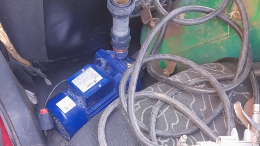 Cayeron dos hombres tras saquear el auto de un jubilado sanjuanino