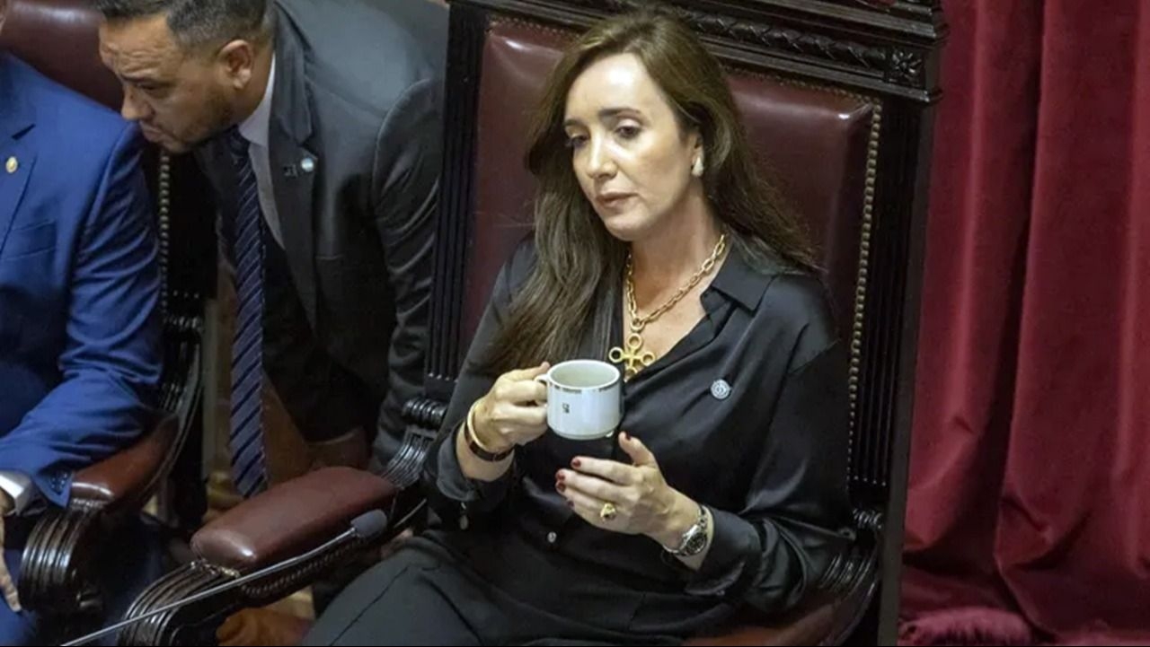 Villarruel volvió a otorgar aumentos en el Senado y se diferencia de Milei