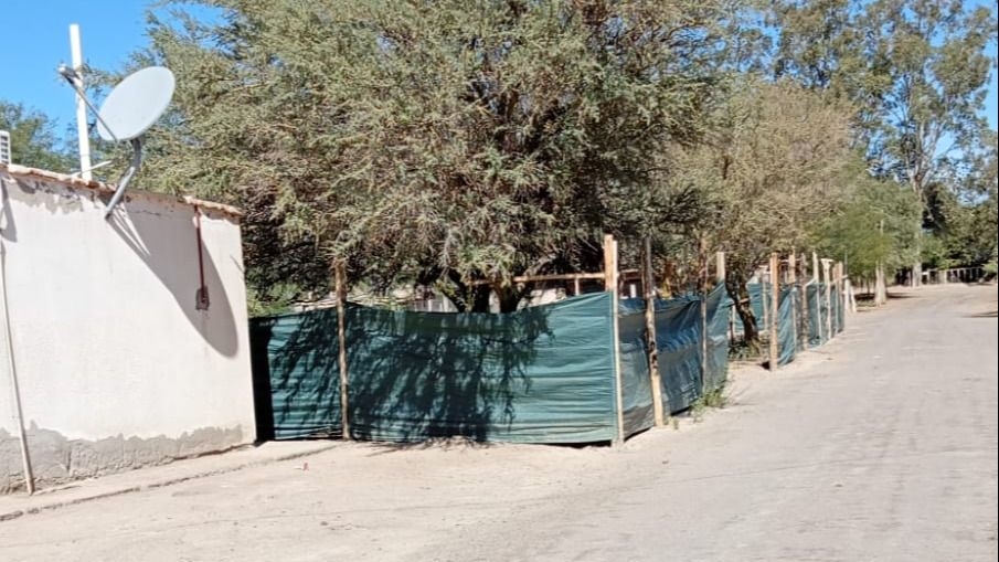 El predio donde se construirá el nuevo centro de salud ya está sercado 