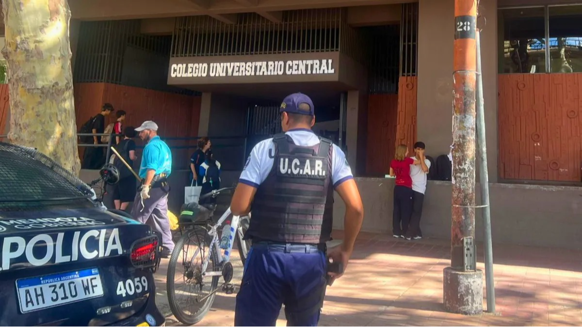 Casi 90 escuelas de Mendoza que recibieron amenazas de tiroteos