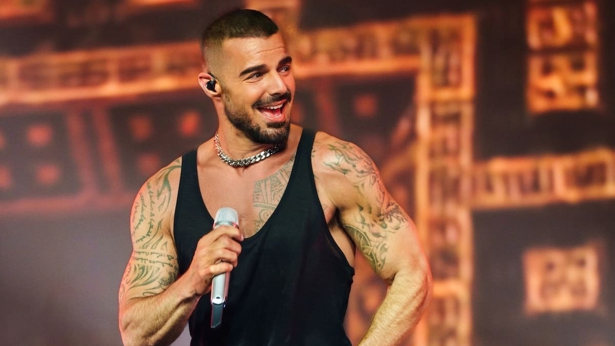 ¿Nace el romance? Quién es el famoso que se mensajeó con Ricky Martin