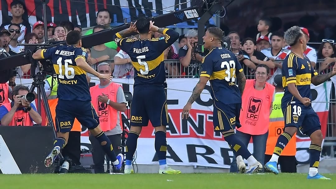 Boca silenció el Monumental, estiró el historial contra River y Ubeda logró un récord histórico