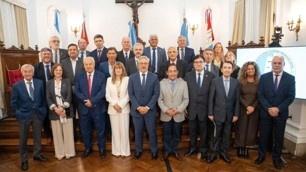 La Corte de Justicia de San Juan participó de cumbre judicial en Santa Fe