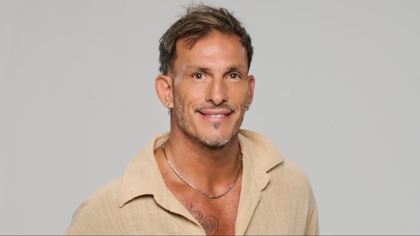 Piden expulsar a un participante de Gran Hermano por burlarse de las Torres Gemelas