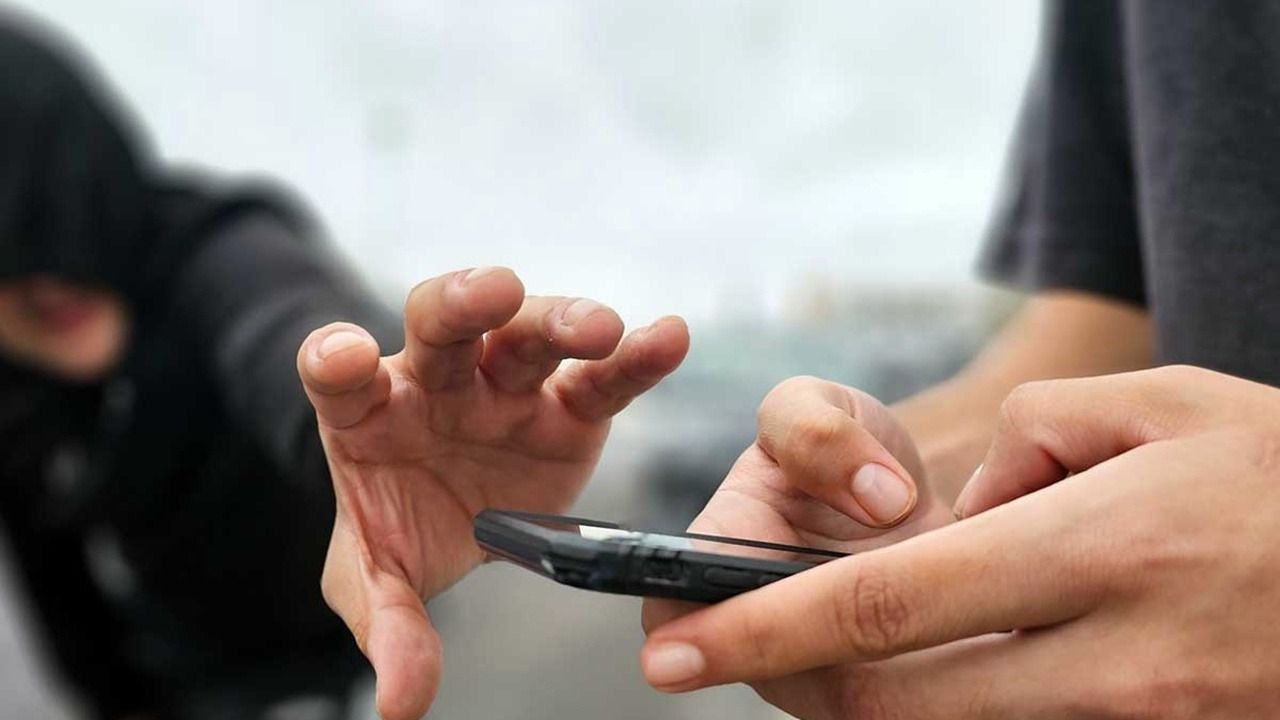 Nación habilitó un número para bloquear tu celular robado o perdido