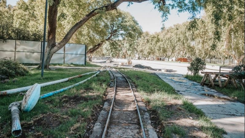 Avanzan las obras en el lago y la reactivación del trencito en el Parque de Mayo