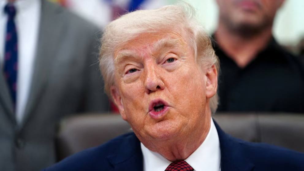 Trump extendió el alto el fuego con Irán y mantiene bloqueo a puertos