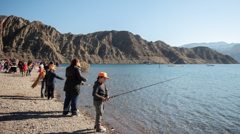Más de 150 pescadores competirán en la Copa Pejerrey en el Punta Negra