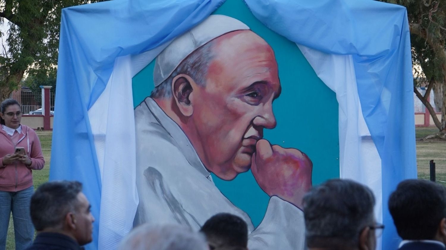 Francisco tiene su parque municipal en Rawson y su imagen para que lo recuerden