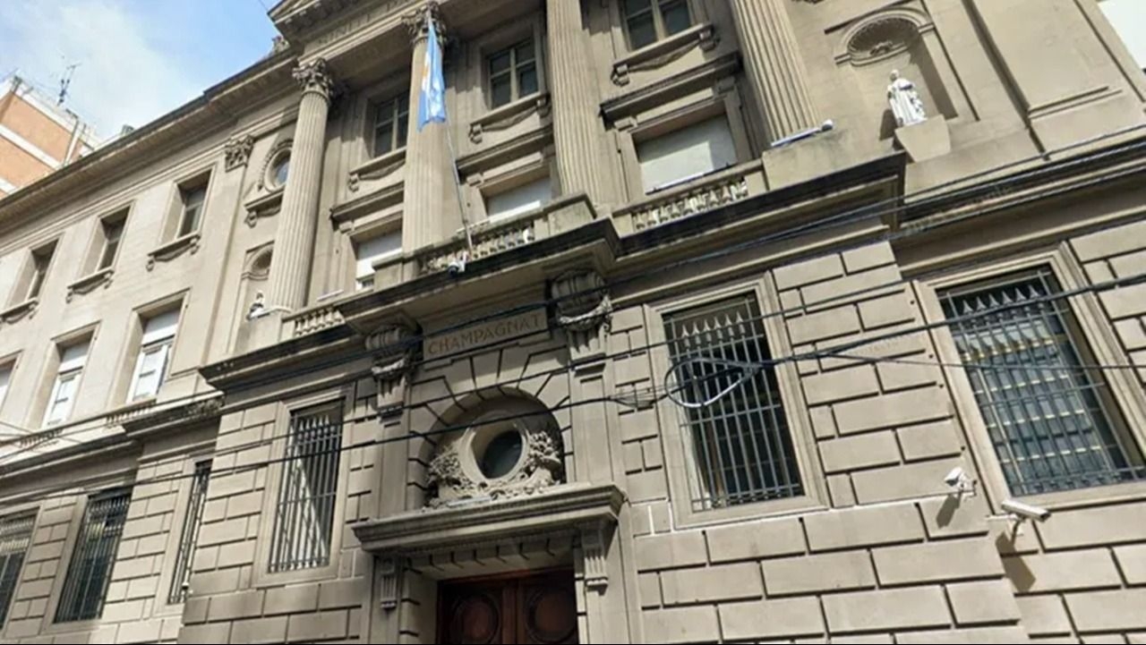 Allanamiento y protocolo por una amenaza de masacre en una escuela