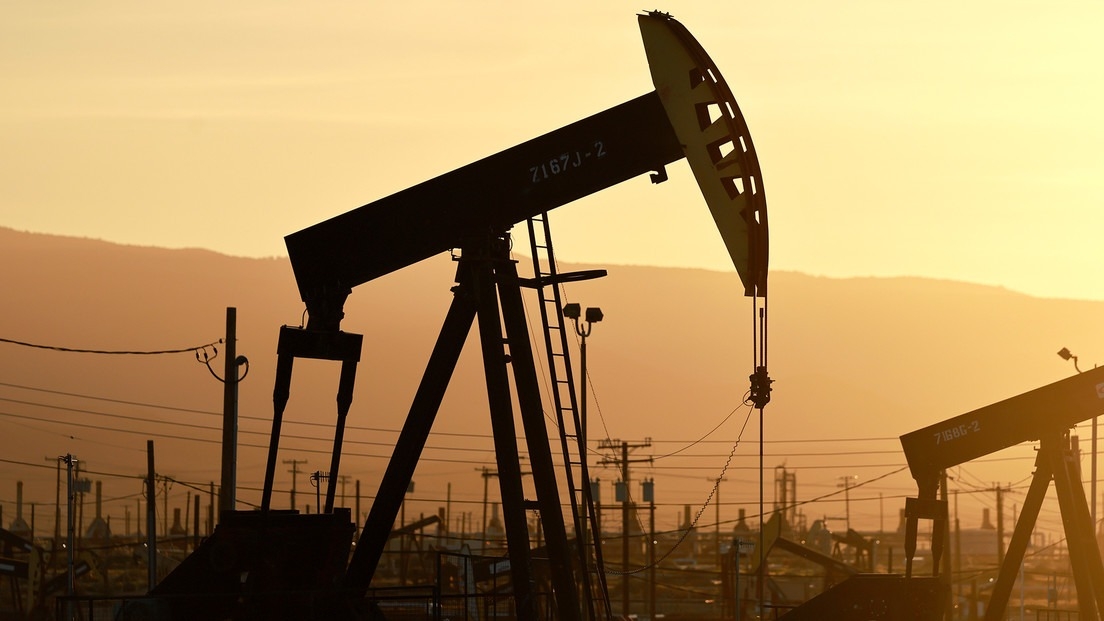 El petróleo superó los US$100 por barril por la tensión en Medio Oriente