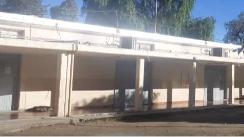 Por amenaza de tiroteo, alumnos de escuela en Jáchal asisten sin mochilas