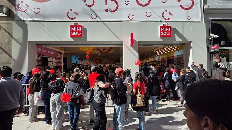 Abrió Miniso en Argentina con cinco cuadras de fila para entrar al local