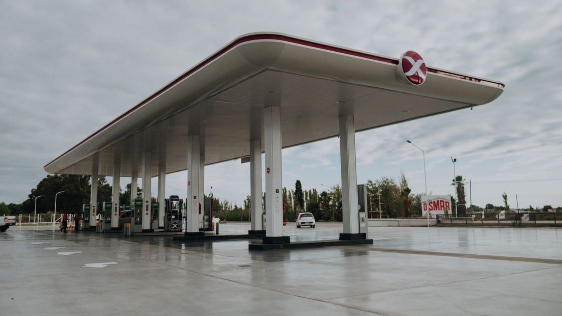 Atraparon a un playero por estafa de $200 millones en una Axion