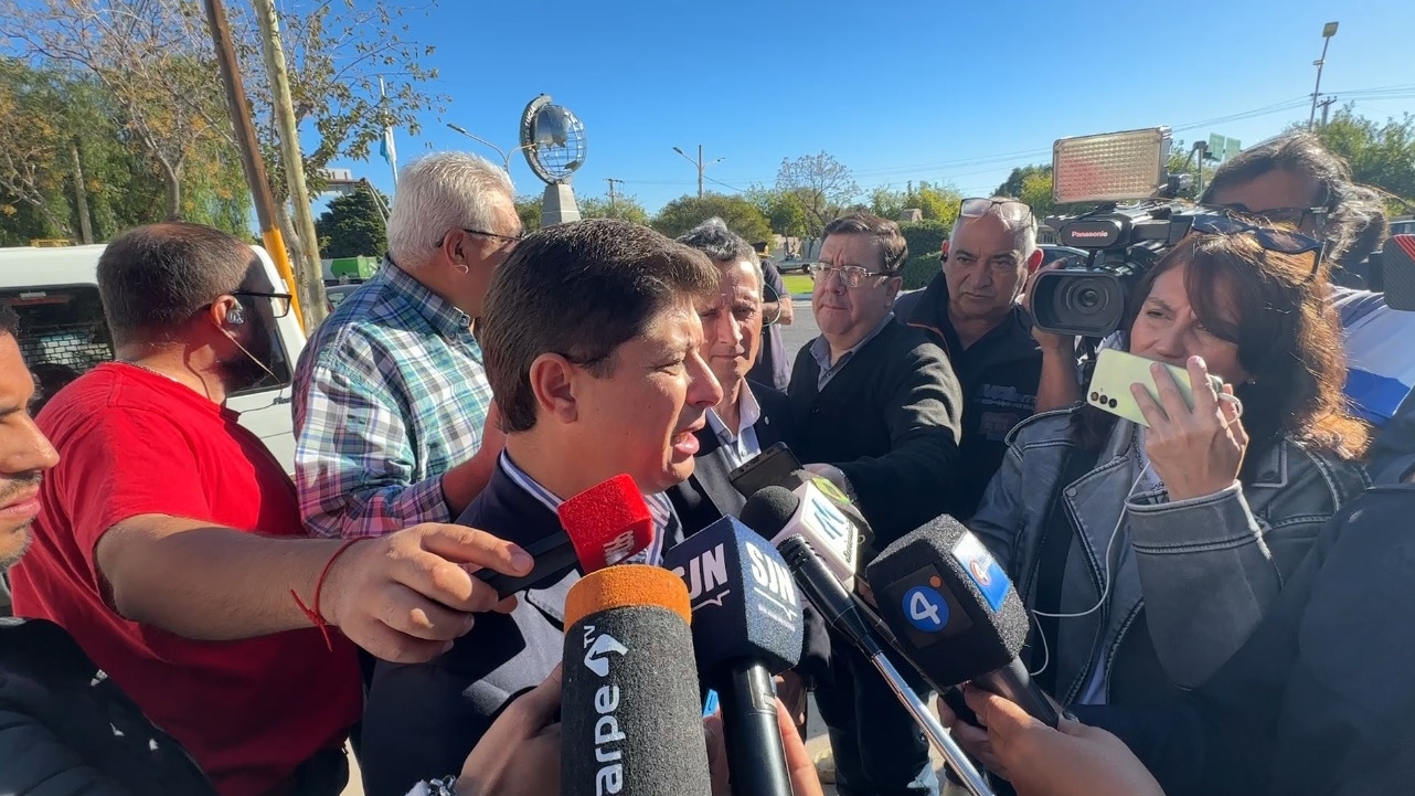 Santa Lucía avanza con la impermeabilización de los canales para cuidar el agua