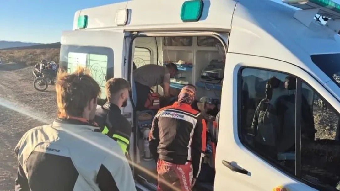 Un ciclista sufrió un grave accidente en el límite entre San Juan y Mendoza