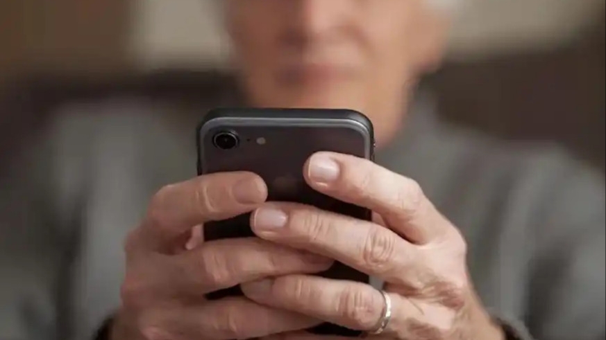 Un jubilado perdió $3.000.000 tras una estafa mientras operaba en Mercado Pago