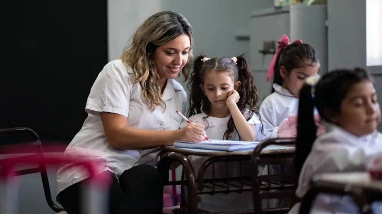 Estudiantes y docentes se capacitaron en comunicación técnica