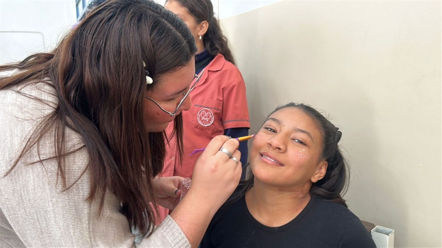 Emprendedores celebraron cumpleaños a chicos con discapacidad en Rawson