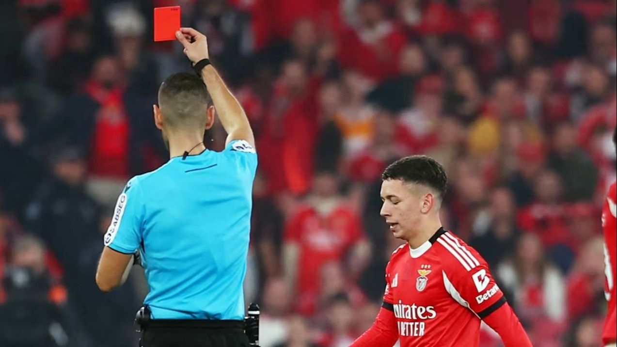 Establecieron la explusión a jugadores que se tapen la boca durante partidos