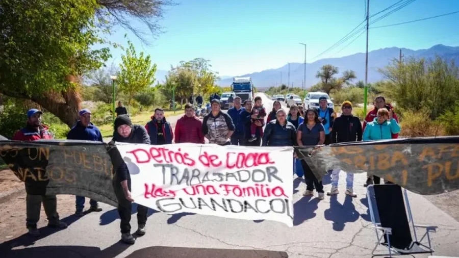 Levantan el corte en Guandacol tras abrirse una mesa de diálogo con Vicuña