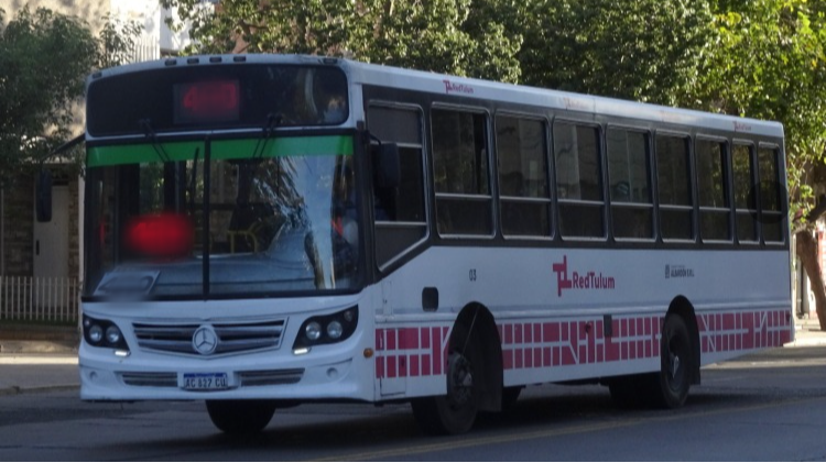 Feria de Artesanías: extienden los servicios de dos líneas de colectivos