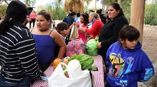 Las familias volvieron al trueque para poder subsistir