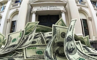 ¿A cuánto cerró el dólar oficial este lunes 8 de septiembre?