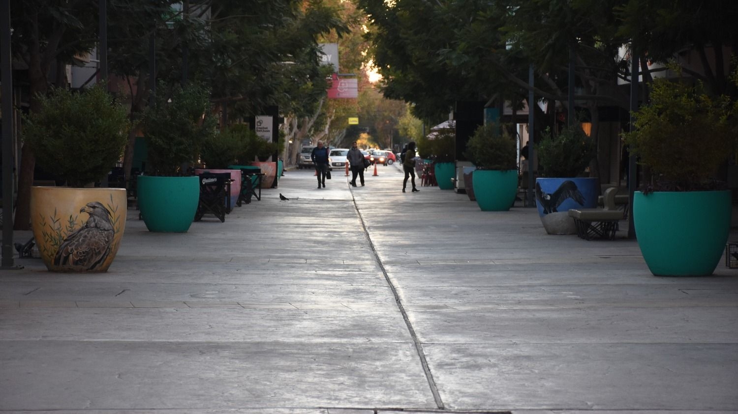 Cómo es la nueva ley que simplifica habilitaciones de comercios en San Juan
