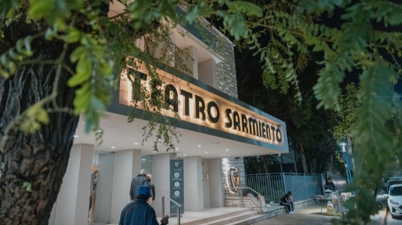 Virus, Capusotto y Fabiana Cantilo llegan al Teatro Sarmiento