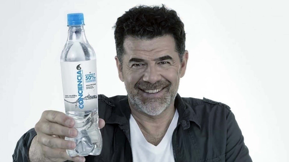 Julián Weich en quiebra: su empresa cerró tras 16 años de funcionamiento