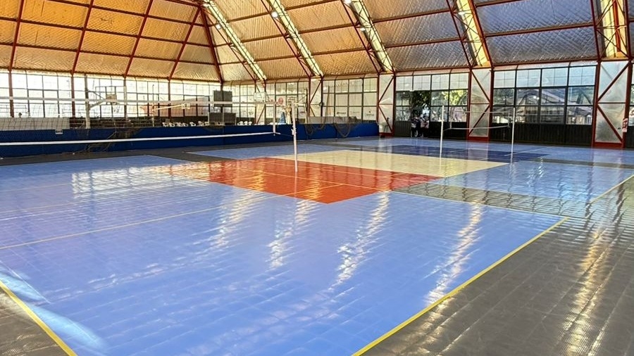 El vóley de San Juan crece con la nueva infraestructura del Club Hispano